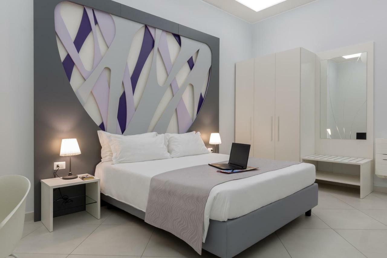 Dioniso'S Luxury Apartments Municipio Наполи Екстериор снимка